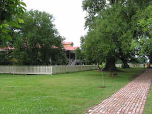 120_2053_small.jpg (418800 bytes)